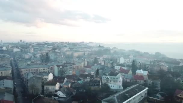 Wspaniały Mistyczny Widok Mgłę Dekoracyjne Miasto Malownicza Architektura Stary Styl — Wideo stockowe