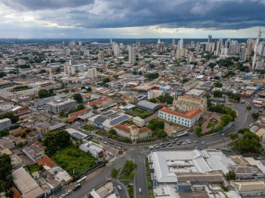 Yazın Cuiaba Mato Grosso Brezilya 'da fırtına öncesi havacılık manzarası