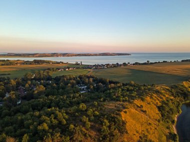 Mecklenberg Vorpommern Kuzey Almanya 'daki Rugen Adası' ndaki sahil manzarası