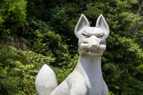 Stone fox, known in Japanese as \