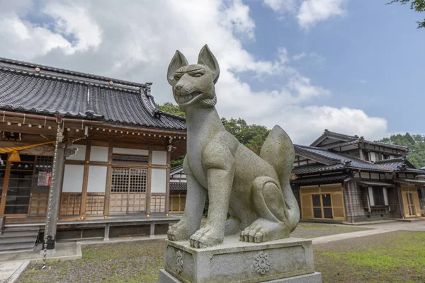 Stone fox, known in Japanese as 