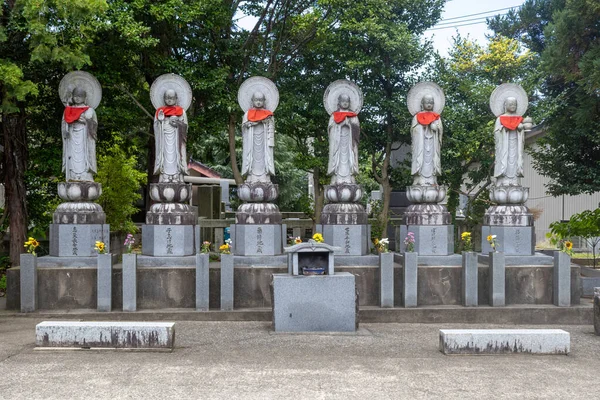 Estátuas Pedra Arte Pública Ojizou San Com Babadores Vermelhos Kanazawa — Fotografia de Stock