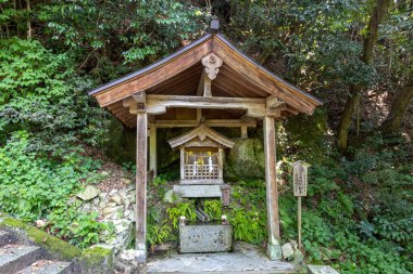 Kinkengu Fudou-daki şelalesi ve göleti, Tsurugi, Japonya