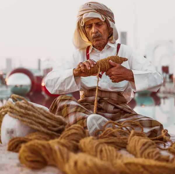 DOHA, Katar - 13 Aralık 2024: Katar Ulusal Günü 