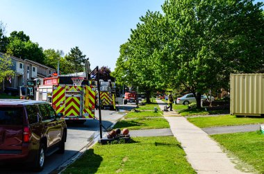 Brockville 'de. 18 Mayıs 2023: Dana Caddesi 'nde itfaiye araçları