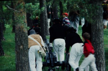 Parktaki genç çift.