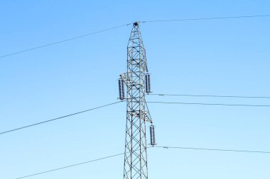 Güç hattı, yüksek voltaj iletim hattı