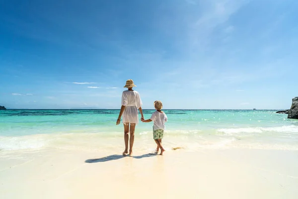 Summer Photo Mother Son Walking Sandy Tropical Beach Relaxing Enjoying — Stock Photo, Image