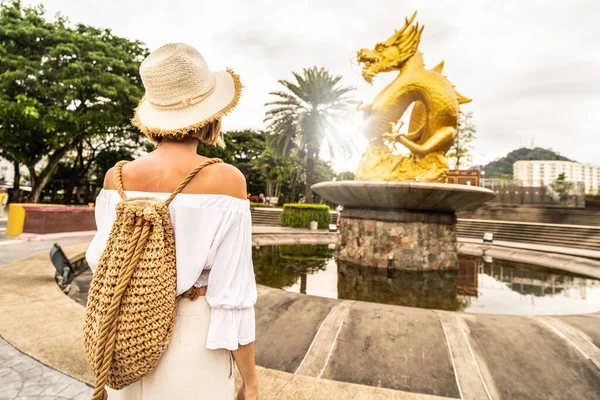 Woman Traveler Boho Backpack Hat Looking Gold Dragon Monument Thailand — kuvapankkivalokuva