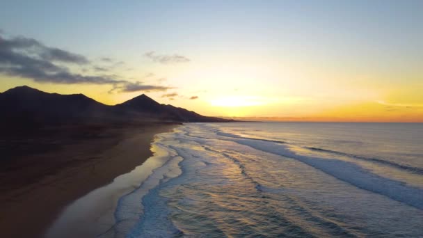 Letecký Výhled Pláž Cofete Fuerteventuře Kanárské Ostrovy Španělsko Krásné Zapadající — Stock video