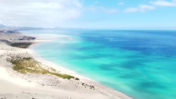 Luchtdrone View Van Playa Sotavento Fuerteventura Canarische Eilanden Spanje Turkoois — Stockvideo