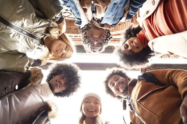 Directly Shot Young Multi Ethnic Friends Standing Huddle Smiling Looking — Stock Photo, Image