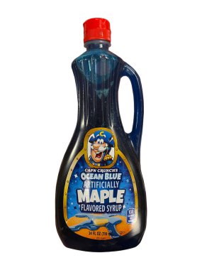 Grovetown, Ga USA - 10 25 22: Market Capn Crunch akçaağaç pekmezi krep şurubu Sınırlı beyaz arkaplan