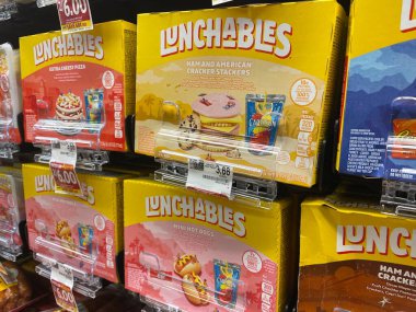 Grovetown, Ga USA - 11 02 22: Market Yemekleri