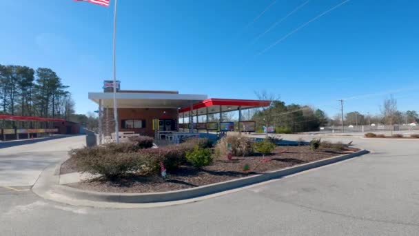 Grovetown États Unis Sonic Fast Food Drive Restaurant Front Pan — Video