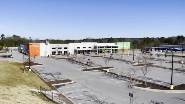 Grovetown Eua Walmart Mercearia Vista Distante Caminhão Exterior Condução Estacionamento — Vídeo de Stock
