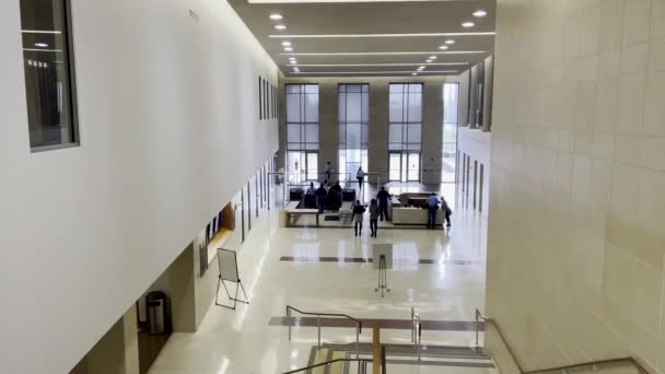 Augusta Usa Richmond County Courthouse Interior People Lobby Area Looking — Vídeo de stock