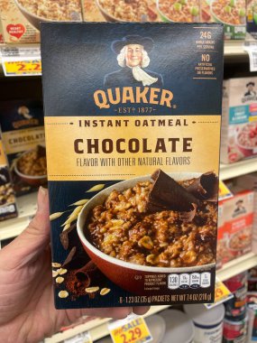 Grovetown Ga USA - 01: 24 23: Market Quaker kutusu yulaf ezmesi çikolatası