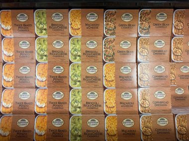 Grovetown, Ga USA - 10: 25 22: Market şükran günü fırınları Savannah klasiklerini sergiliyor