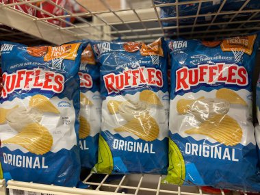 Grovetown, Ga USA - 03 10 10 23: Market Ruffles: Rafta patates cipsi