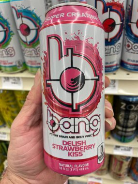 Grovetown, Ga USA - 03 10 10 23: Market Bang enerji içeceği çilekli öpücük