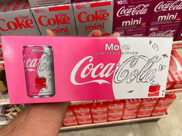 Grovetown Usa Grocery Store Coca Cola Move Limited Edition Pink — Stock Photo, Image