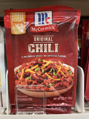 Grovetown, Ga USA - 11 10 22: Market McCormick baharat paketi