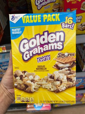 Martinez, Ga USA - 03: 12 Walmart dahili Golden Grahams kahvaltı barları