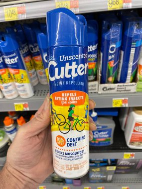 Martinez, Ga USA - 03: 12 Walmart İçişleri: Cutter böcek kovucu