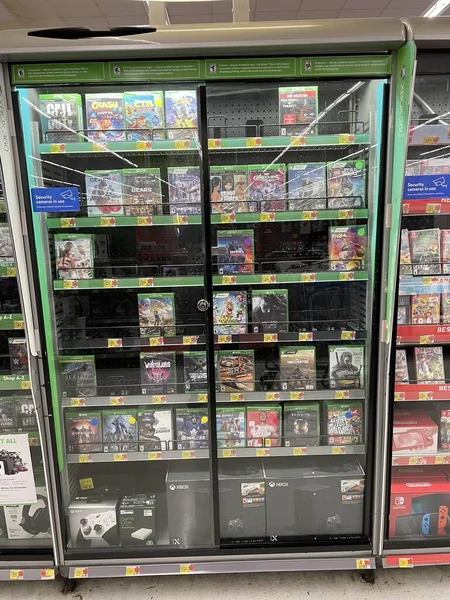 Martinez Ηπα Walmart Εσωτερικό Τμήμα Παιχνιδιών Xbox Close — Φωτογραφία Αρχείου