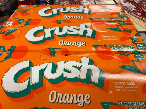 Grovetown Usa Cocery Store Soda Crush Orange Drink Pakninger – stockfoto