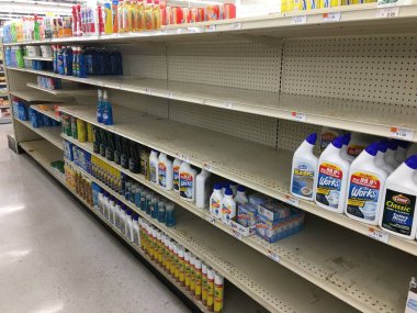 Stone Mountain, Ga USA - 04: 20 Big Lots perakende indirim mağazası iç mekan 2020 alçak temizleme bölümü