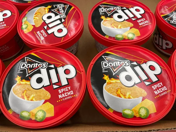 Grovetown Usa Grocery Store Doritos Dip Plastic Container — Stock Photo, Image
