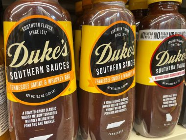 Grovetown, Ga USA - 03 14 23: Market Duke 'ün Güney Sosları