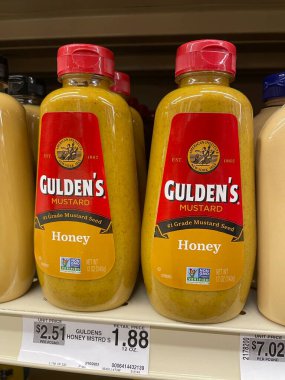 Grovetown, Ga USA - 04 04 04 23: Food Lion market Guldens hardalı ve fiyatı