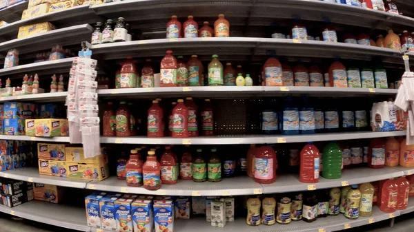 Grovetown Usa Walmart Negozio Alimentari Interno Succo Corridoio — Foto Stock