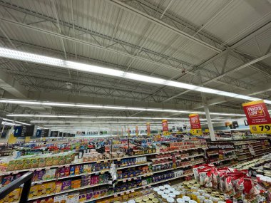 Grovetown, Ga USA - 1201 21: Food Lion Market İçişleri 2021
