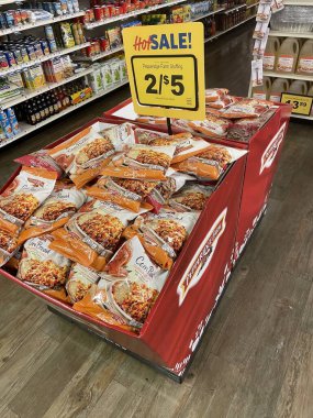 Grovetown, Ga USA - 120 21: Food Lion Market İçi 2021 Peooeridge Çiftlik Poşetleri