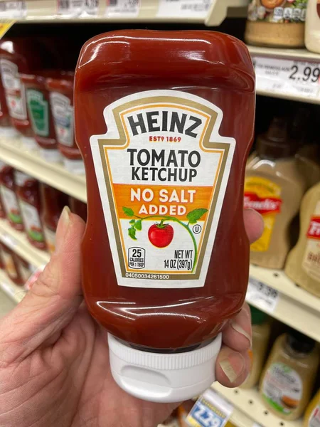 Grovetown Usa Matvarebutikk Heinz Tomat Ketchup Ikke Tilsatt Salt – stockfoto