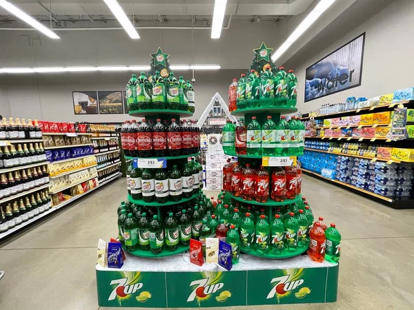 Hephzibah, Ga USA - 11 1 7 17 22: IGA Market İçi Sprite 2 litre gazoz bayramı sergisi