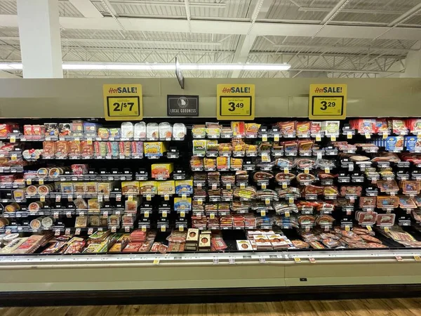 Grovetown Usa Food Lion Grocery Store Lunch Meat Signs — 스톡 사진