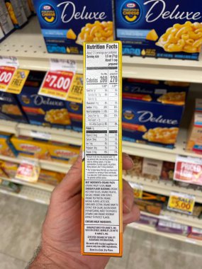 Grovetown, Ga USA - 11 02 22: Market Annie 'ler vejetaryen peynirli makarna etiketi