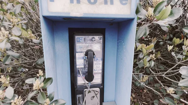 Augusta Usa Vintage Blauw Buiten Openbare Telefooncel Close — Stockfoto