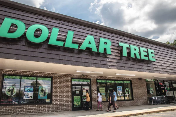 Lilburn Usa Dollar Tree Retail Store Exterior People Five Forks — Stock Photo, Image