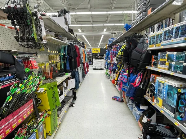 Waynesboro Usa Walmart Supercenter Store Bow Arrows Hunting Aisle — 스톡 사진