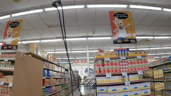 Warrenton Eua Piggly Wiggly Grocery Store Cable Hanging Ceiling — Fotografia de Stock