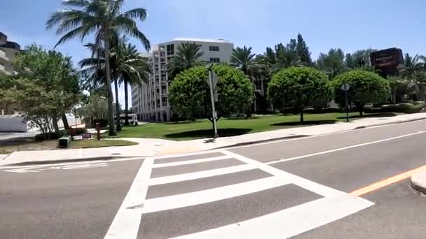 Kincses Sziget Fla Usa Treasure Island Pov Walking Crosswalk Gulf — Stock videók