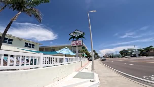 Treasure Island Fla Estados Unidos Treasure Island Hoteles Coloridos Panorámica — Vídeos de Stock