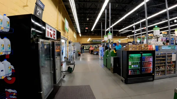 Grovetown Usa Walmart Grocery Store Interior Ice Case Front End — стоковое фото