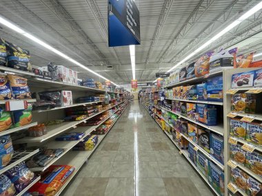 Grovetown, Ga USA - 04 23 22: Food Lion market uzun hayvan reyonu